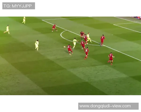 中超激战巴萨逆转利物浦六比二争议判罚引发全场热议